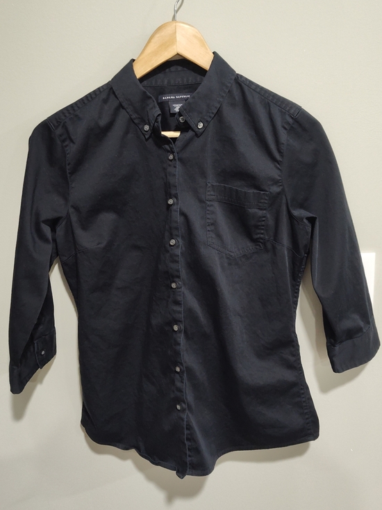 Banana Republic Tops - Banana Republic Women's 10p Stretch Petite 3/4 Sleeve Button Down Shirt, Black